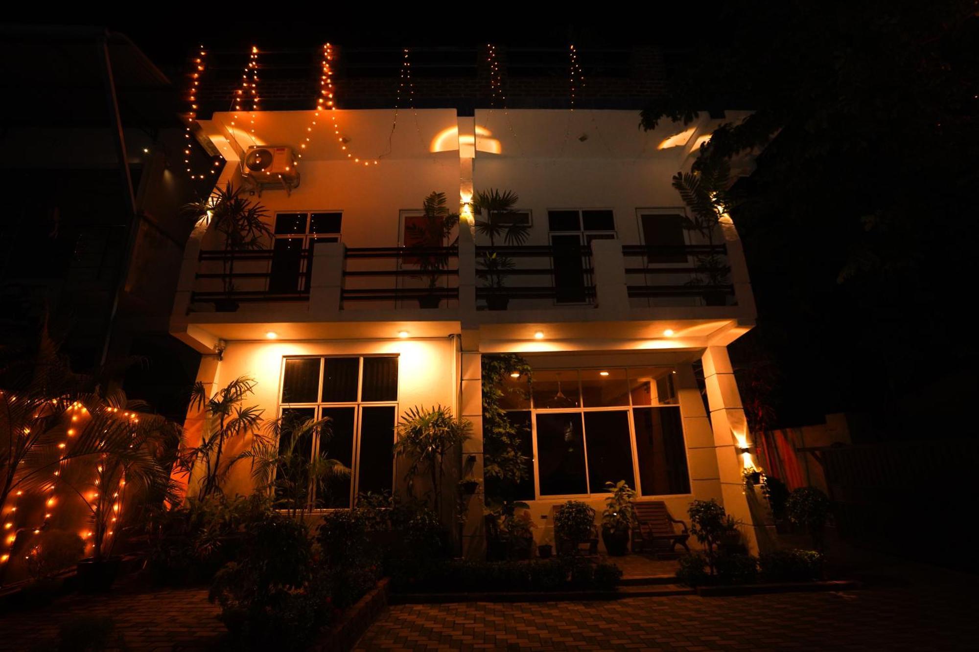 Airport 4 Season Transit Hotel Katunayaka Exterior foto